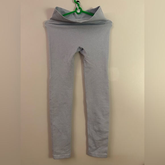 Chloe Ting Light Blue Leggings - Picture 3 of 4